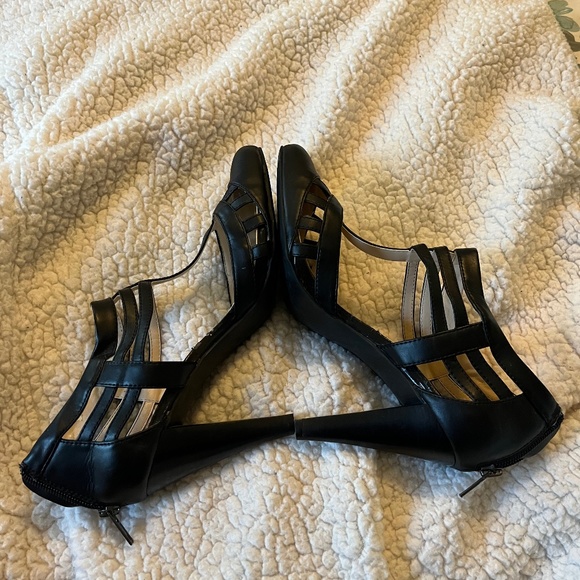 Nine And Co  Heels Size 9 - Picture 1 of 6